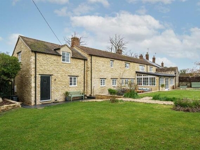 4 Bedroom Barn Conversion For Sale In Stratton Audley