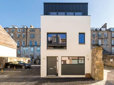 4 bedroom detached house for rent in Dublin Street Lane South, Edinburgh, Midlothian, EH1