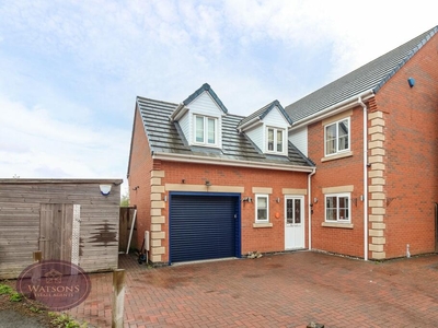 4 bedroom detached house for sale in Arches Close, Awsworth, Nottingham, NG16