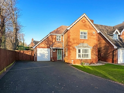 4 bedroom detached house for sale in Bradmore Close, Solihull, B91
