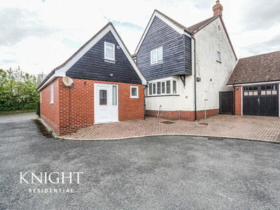 4 Bedroom Detached House For Sale In Coggeshall, Colchester