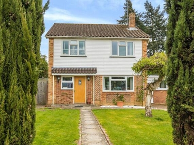 4 Bedroom Detached House For Sale In Cranleigh