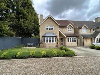 4 Bedroom Detached House For Sale In Doddington, March.