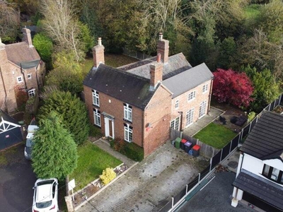 4 Bedroom Detached House For Sale In Doseley, Telford