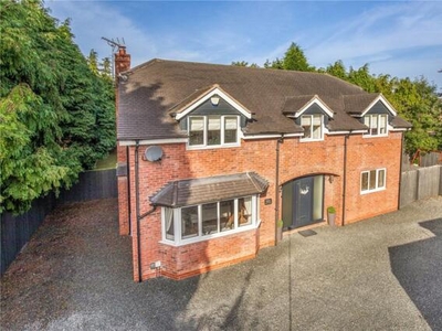 4 Bedroom Detached House For Sale In Oakengates, Telford