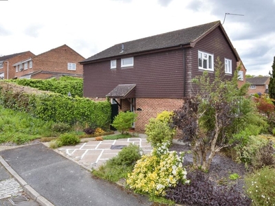 4 bedroom detached house for sale in Reinden Grove, Downswood, Maidstone, Kent, ME15