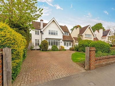 4 Bedroom Detached House For Sale In Sunbury