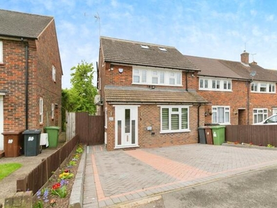 4 Bedroom End Of Terrace House For Sale In Borehamwood