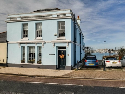 4 bedroom end of terrace house for sale in 'Harbour House' Cremyll Street, Plymouth, PL1