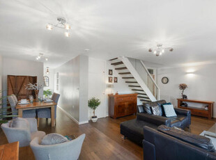 4 Bedroom End Of Terrace House For Sale In Isleworth