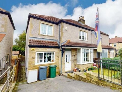 4 Bedroom House Shipley West Yorkshire