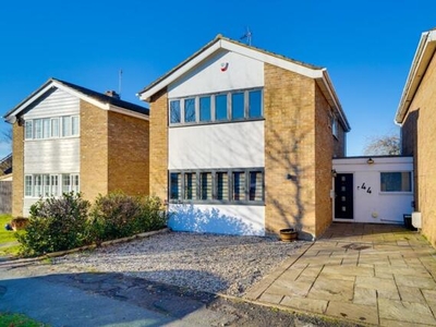 4 Bedroom Link Detached House For Sale In Royston, Cambridgeshire