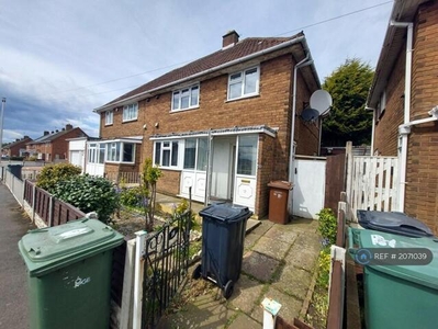 4 Bedroom Semi-detached House For Rent In Walsall