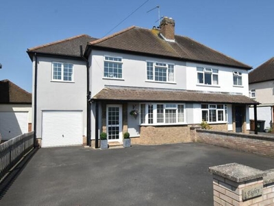 4 Bedroom Semi-detached House For Sale In Evesham, Worcestershire