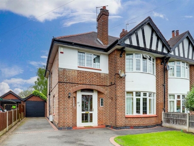 4 bedroom semi-detached house for sale in Stamford Road, West Bridgford, Nottinghamshire, NG2 6GD, NG2