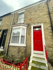 4 Bedroom Terraced House For Rent In Whitby, North Yorkshire