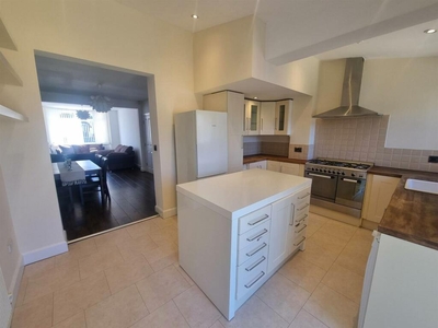 4 bedroom terraced house for sale in Tonbridge Road, Whitley, Coventry, CV3