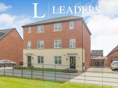 4 bedroom town house for rent in Devana Gardens, Chester, CH4