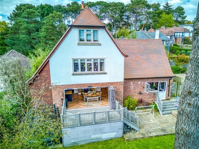 5 bedroom detached house for sale in De Redvers Road, Lower Parkstone, Poole, BH14