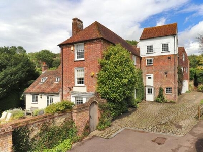 5 Bedroom Detached House For Sale In Hythe, Kent