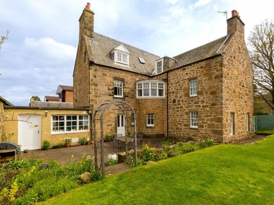 5 bedroom detached house for sale in Lanark Road, Juniper Green, Edinburgh, EH14