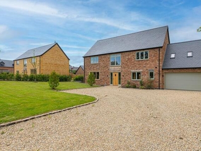 5 Bedroom Detached House For Sale In Newbold On Stour