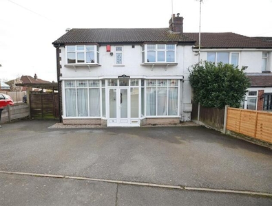 5 Bedroom End Of Terrace House For Rent In Coleshill