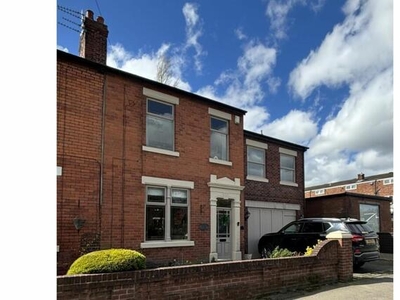 5 Bedroom End Of Terrace House For Sale In Preston