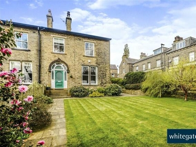 5 Bedroom End Of Terrace House For Sale In Savile Park, Halifax