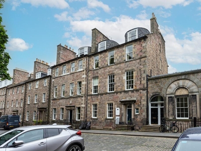 5 bedroom flat for rent in George Square, Central, Edinburgh, EH8
