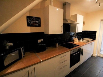 5 Bedroom House Rotherham South Yorkshire
