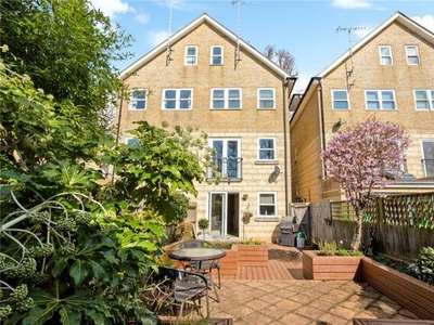 5 Bedroom Semi-detached House For Sale In Hove