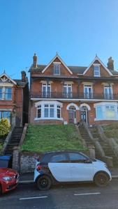 5 bedroom terraced house for rent in Folkestone Road, Dover , CT17