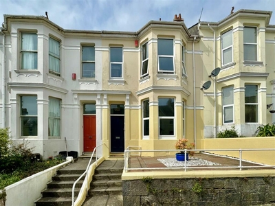 5 bedroom terraced house for sale in Lipson, Plymouth, PL4