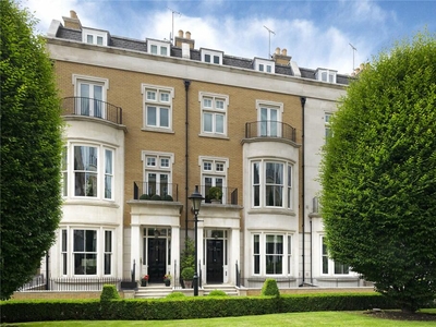 6 bedroom terraced house for sale in Wycombe Square, London, W8