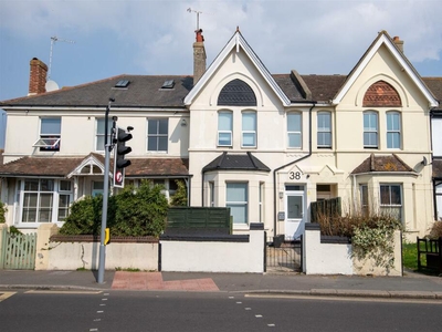 7 bedroom house share for sale in Teville Road, Worthing, BN11