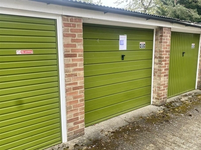 Garage for sale in The Ridgeway, Marshalswick, St. Albans, Hertfordshire. AL4