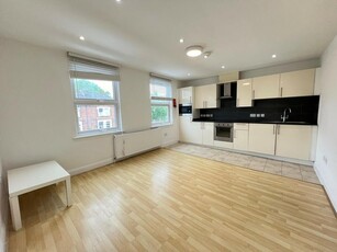 1 bedroom apartment for rent in Archway Road, London, N6