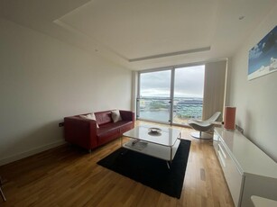 1 bedroom apartment for rent in City Lofts, The Quays, M50