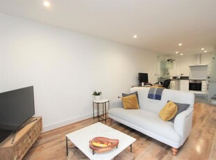 1 bedroom apartment for rent in Galaxy Building, Isle of Dogs, E14