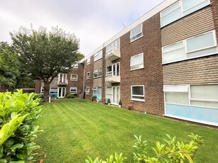 1 bedroom apartment for rent in Hutton Road, Shenfield, Essex, CM15