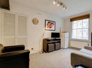 1 bedroom flat for rent in Commercial Street, Shoreditch, London, E1
