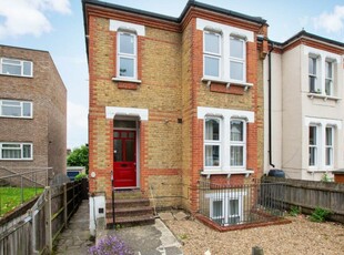 1 bedroom flat for rent in Farnaby Road, Shortlands, Bromley, BR1