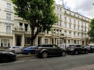 1 bedroom flat for rent in Inverness Street, Hyde Park / Bayswater W2