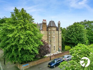 1 bedroom flat for rent in Westwood Hill, London, SE26