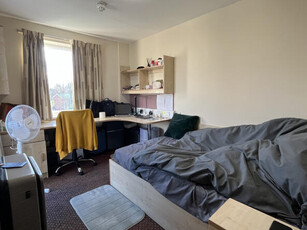 1 bedroom house for rent in Victoria Park, Manchester, M13