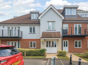2 Bed Flat/Apartment For Sale in High Wycombe, Buckinghamshire, HP13 - 5194251