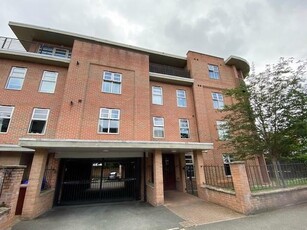 2 bedroom apartment for rent in Central Road, West Didsbury, Manchester, M20