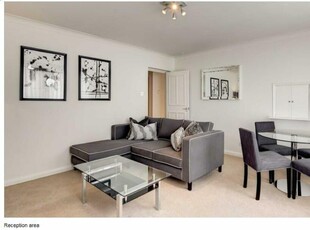 2 bedroom apartment for rent in Fulham Road, South Kesington, SW3