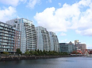 2 bedroom apartment for rent in NV Buildings, Salford Quays, M50